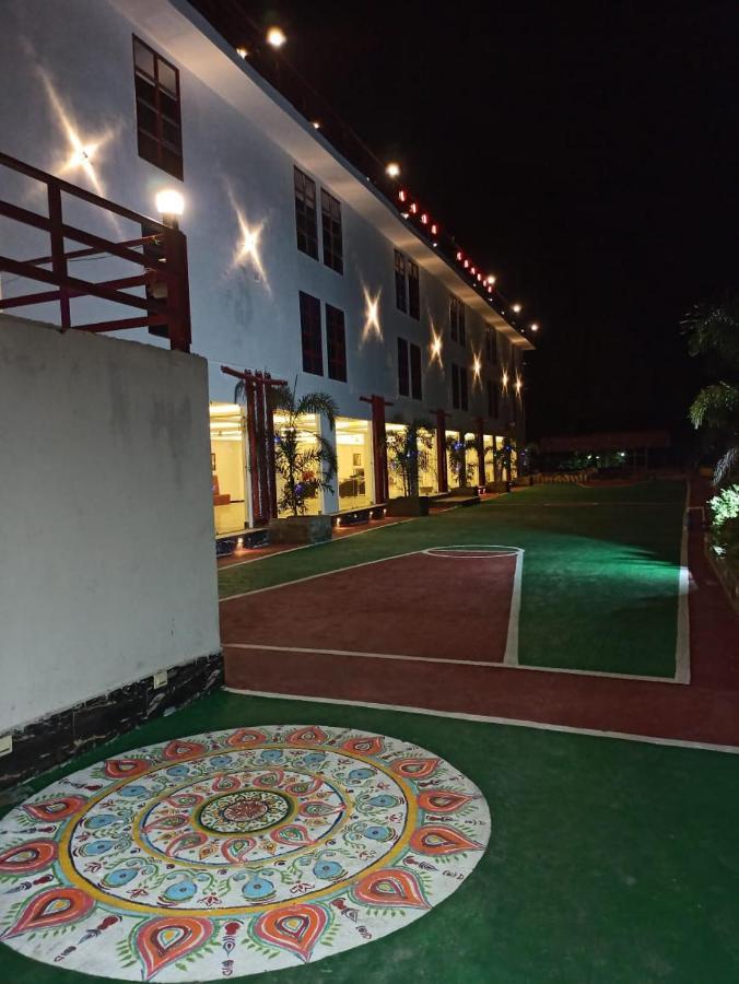 Gods County. Resort & Banquets Tarapith Exterior photo