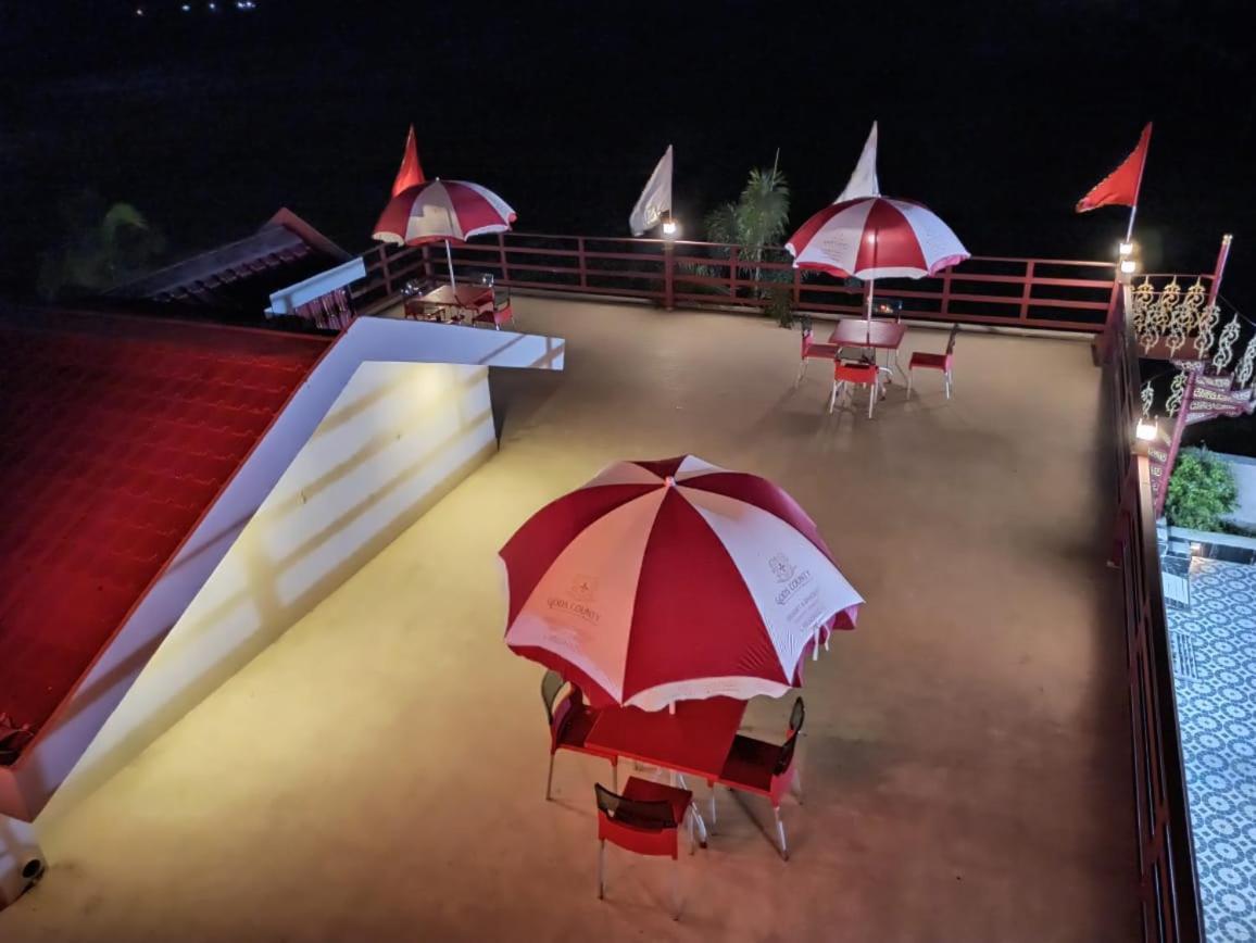 Gods County. Resort & Banquets Tarapith Exterior photo