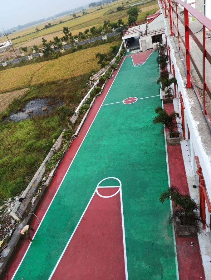 Gods County. Resort & Banquets Tarapith Exterior photo